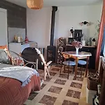 Daire Chez Claire Et Olivier Nabringhen