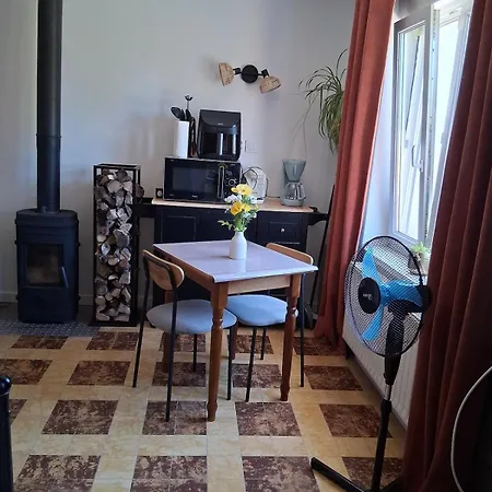 Chez Claire Et Olivier Apartment