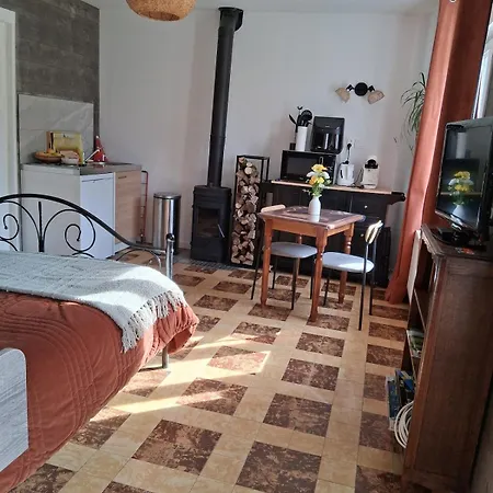 Chez Claire Et Olivier Apartment